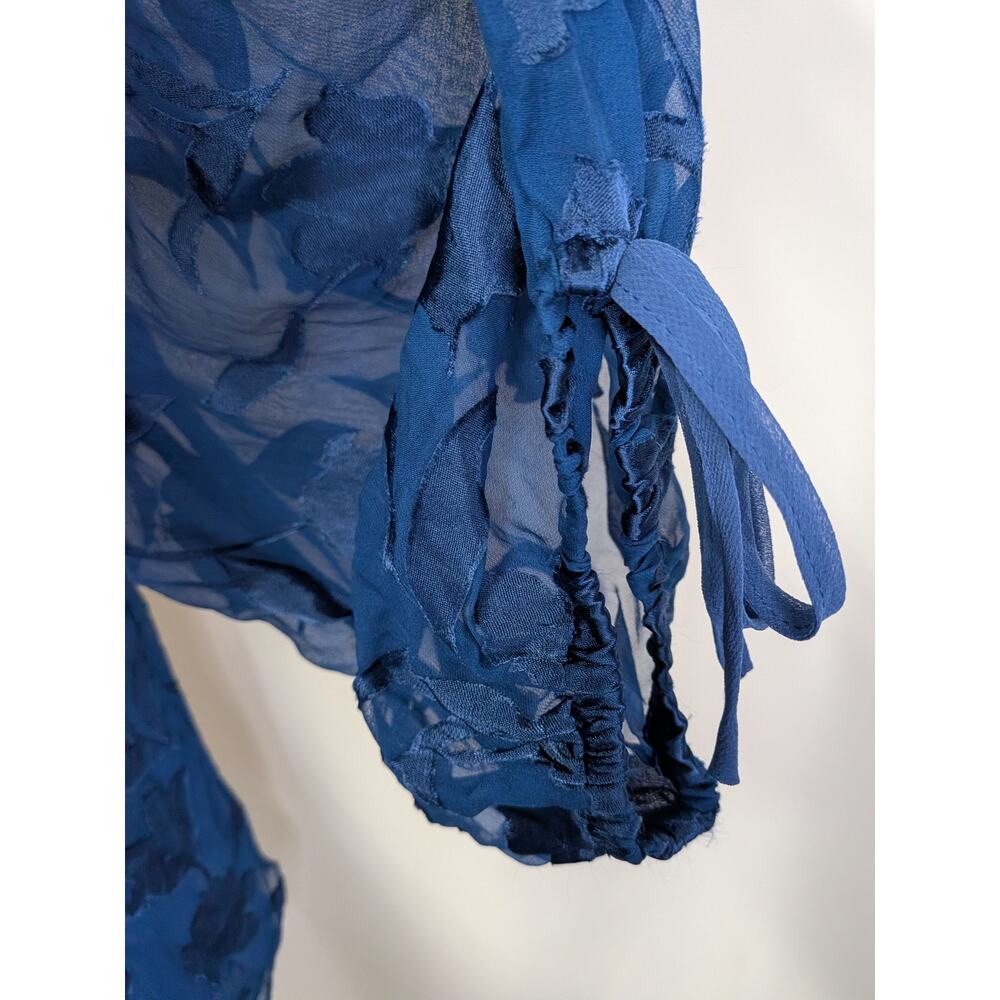 WHBM Royal Blue Floral Burnout off Shoulder Shirt size Medium - Picture 7 of 7